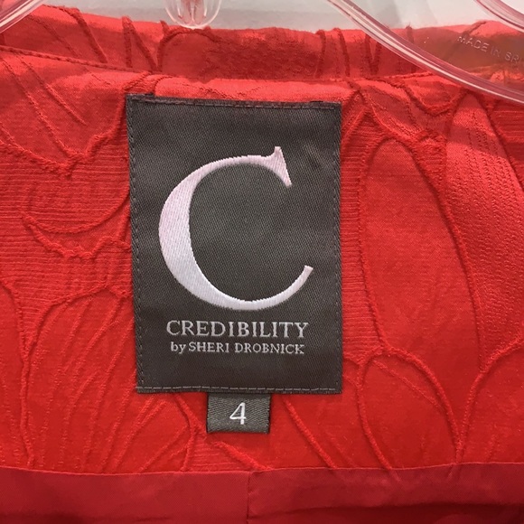 Red jacket - Picture 3 of 3